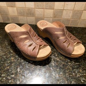 Dansko brown sandals - Size 39